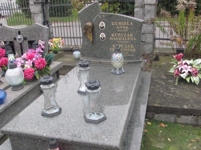 Grób Magdalena  Kupczak 